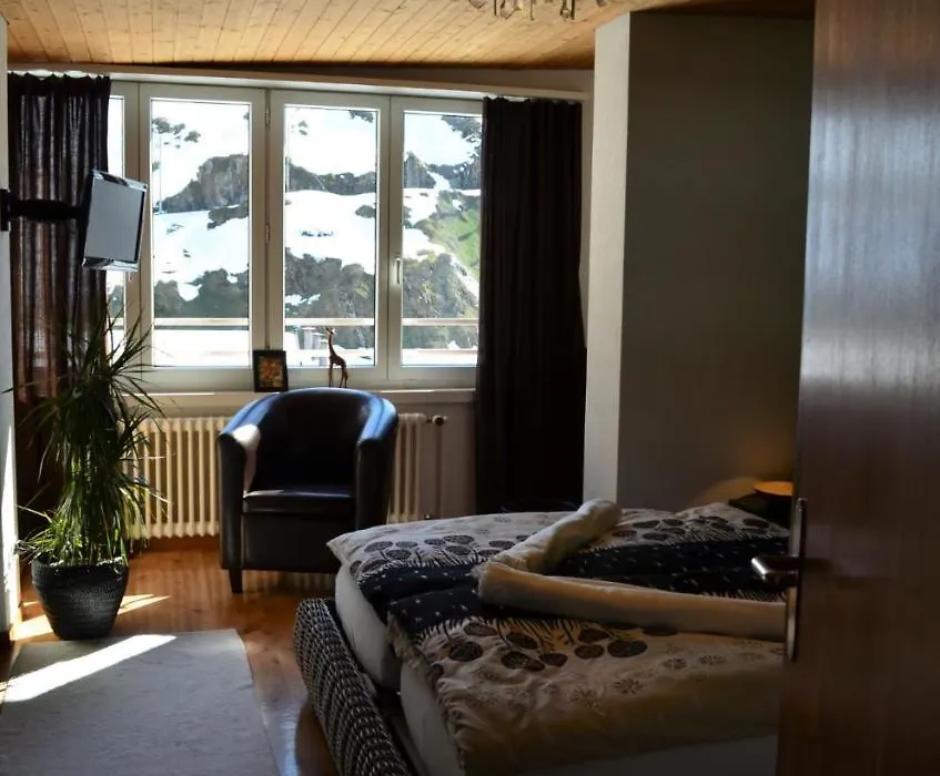 Hotel Piz Badus-1